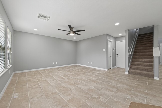 Building Photo - 2502 Gwenfair Dr