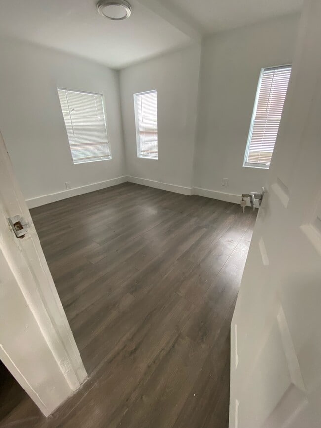 Building Photo - 2987 NW 44th St