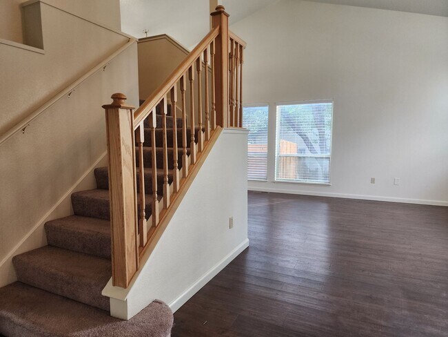 Building Photo - Beautiful Northwest Reno Home!