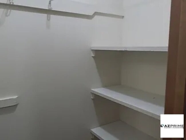 Building Photo - Fully Remodeled 3-Bedroom, 3-Bath Home in ...