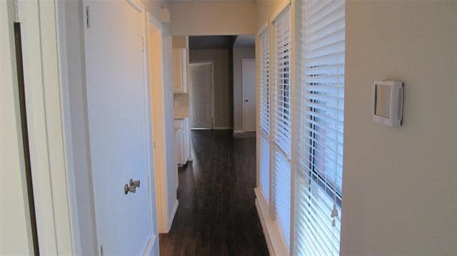 Building Photo - 2829 Springhaven Ct