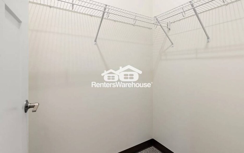 Building Photo - 3680 9th St NW