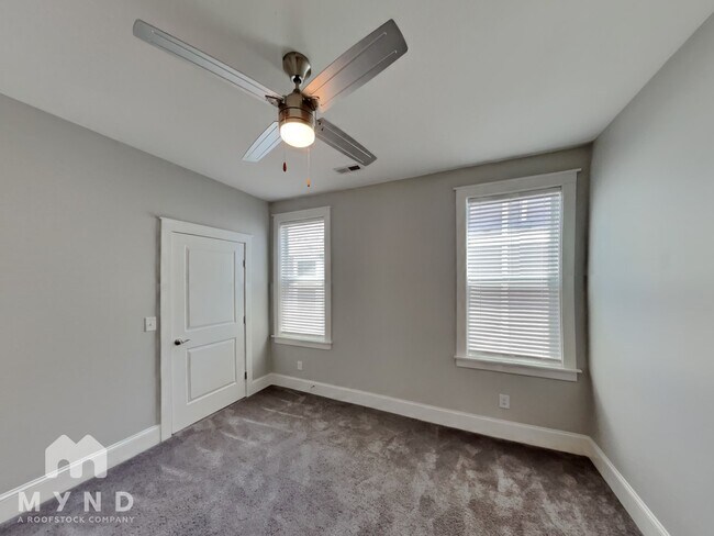 Building Photo - 2151 McClintock Rd