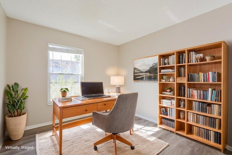 Building Photo - 1280 Pin Oak Dr