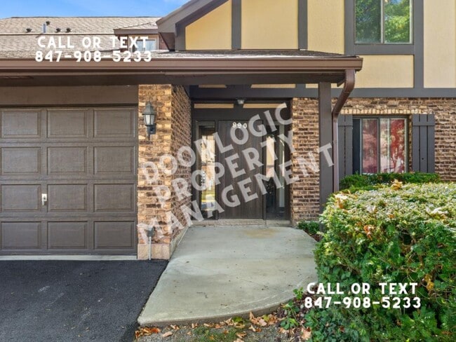 Primary Photo - 890 Sheldon Ct