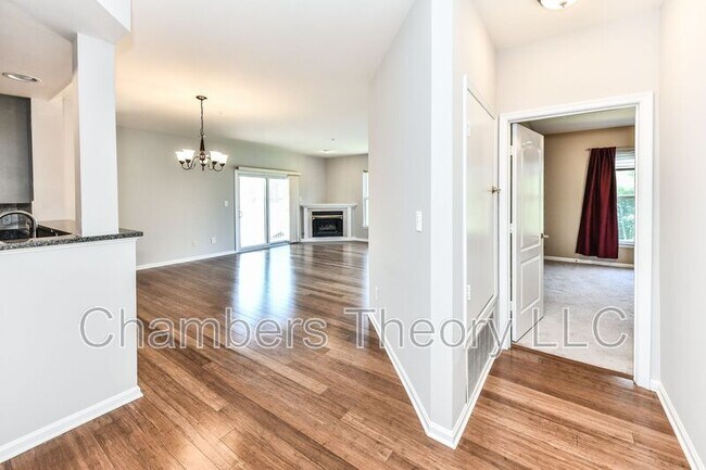 Building Photo - 6611 Netties Ln