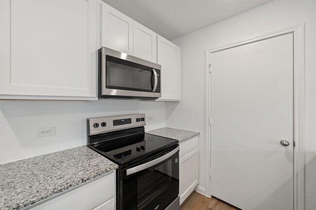 Building Photo - 12327 Sword Point Ct