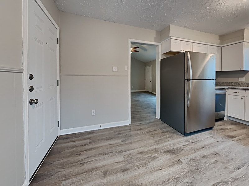 Building Photo - 15914 Ridgeroe Ln