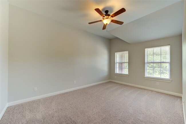 Building Photo - 5015 Shale Grove Ct