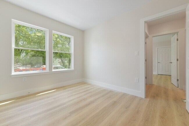 Building Photo - 66 Cushman Rd
