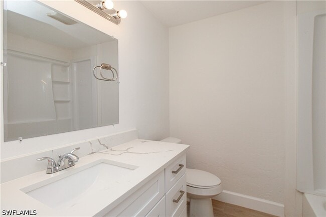 Building Photo - 1331 Chesapeake Ave