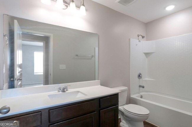 Building Photo - 11973 Fuller St