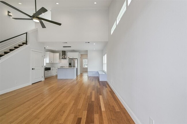 Building Photo - 1207 32nd St