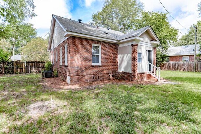 Building Photo - Charming 2 Bedroom in Phenix City!