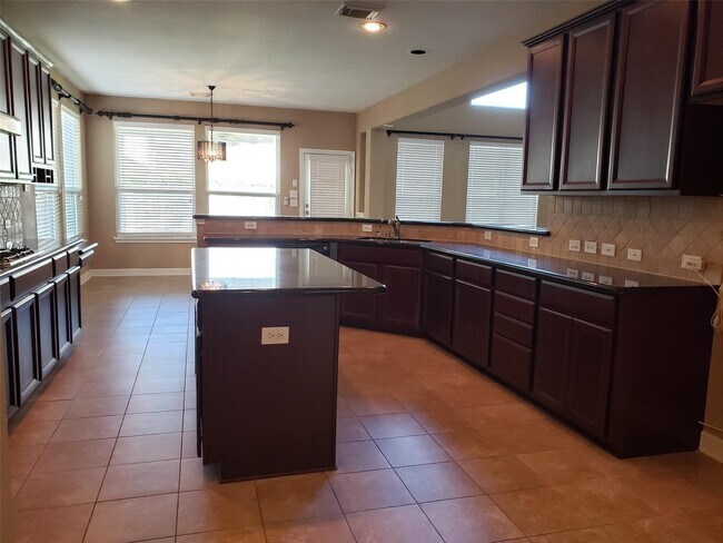 Building Photo - 3607 Cat Springs Ln