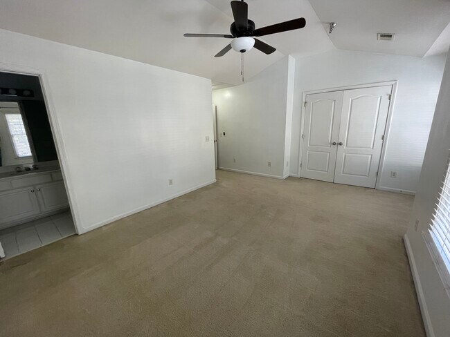 Building Photo - 1273 Harris Commons Pl