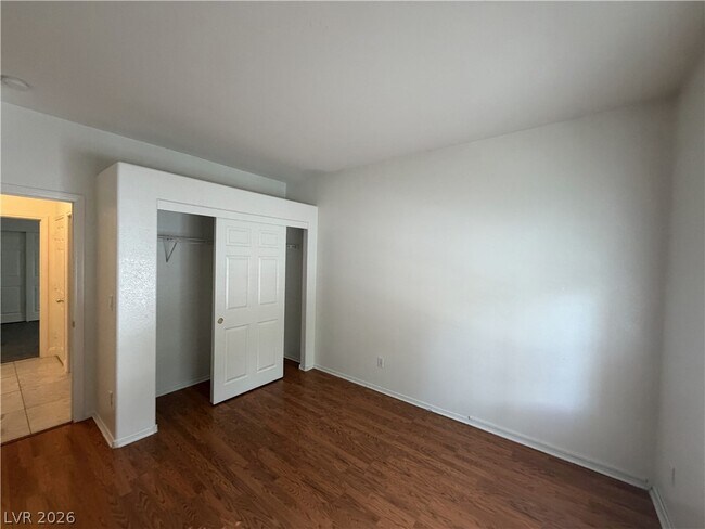 Building Photo - 9304 Long Grove Ave