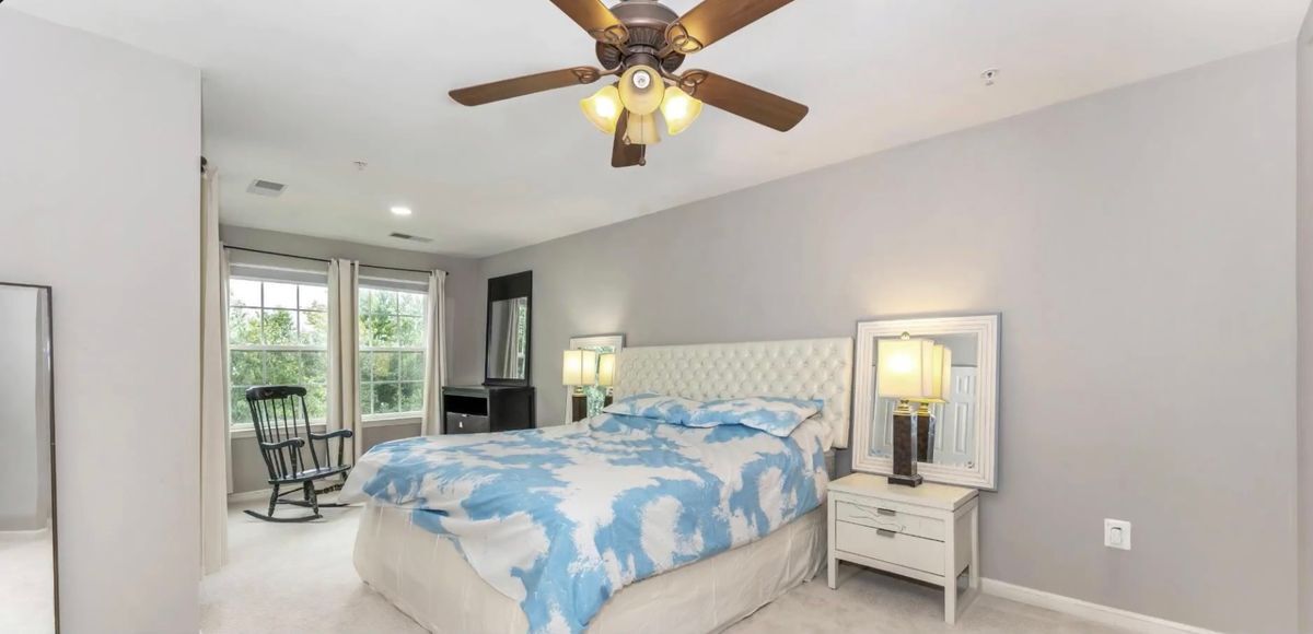 Building Photo - 639 Tivoli Rd