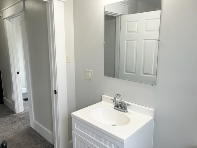 Building Photo - 1120 Hoefgen St