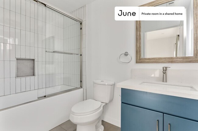 Building Photo - Room in Shared 5 bed/7 bath home