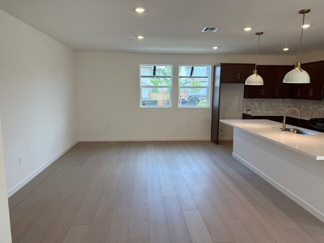 Building Photo - Brand New Desirable One Lake Subdivision -...