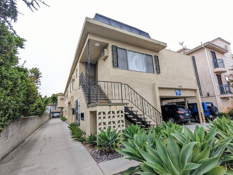 Building Photo - 3365 Keystone Av