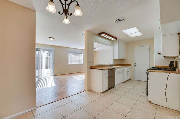 Building Photo - 2903 Carl Dr