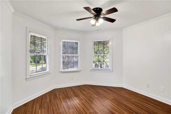 Building Photo - 2127 Ryegate Ct
