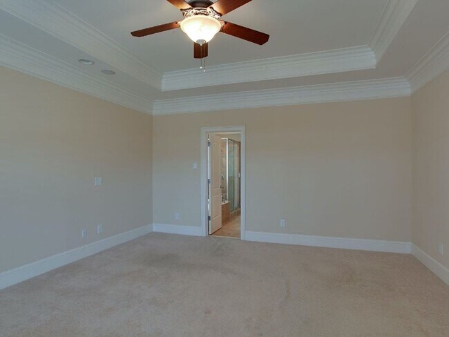 Building Photo - Coming soon! One level living in Franklin-Willow Springs