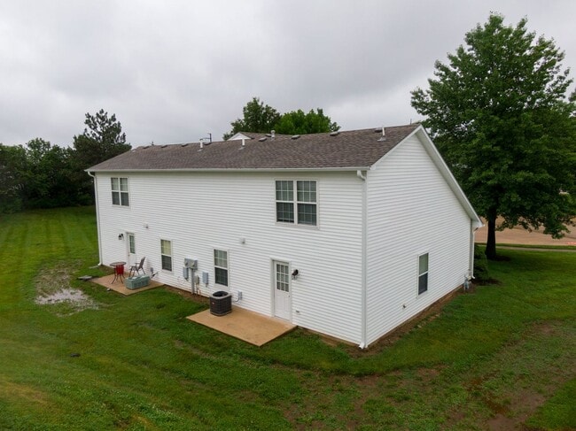 Building Photo - 3507-3509 Delmar Ct.