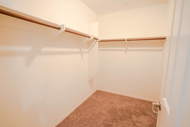 Building Photo - COMING SOON! West Creek 3 Bedroom Rental H...