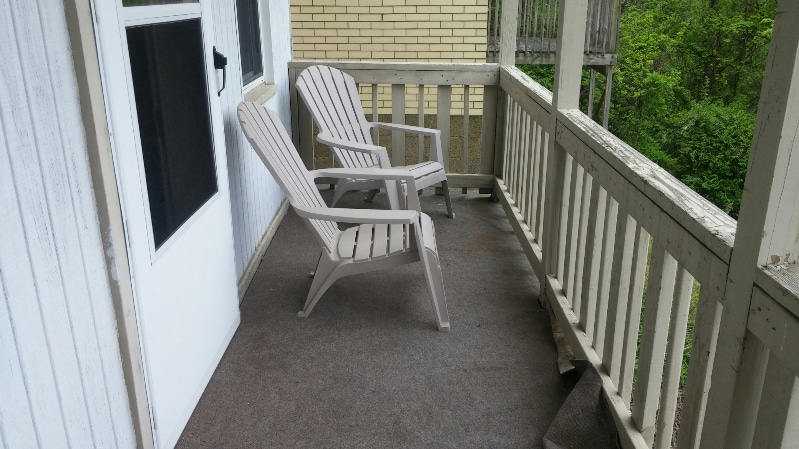 Building Photo - 27 Noster St