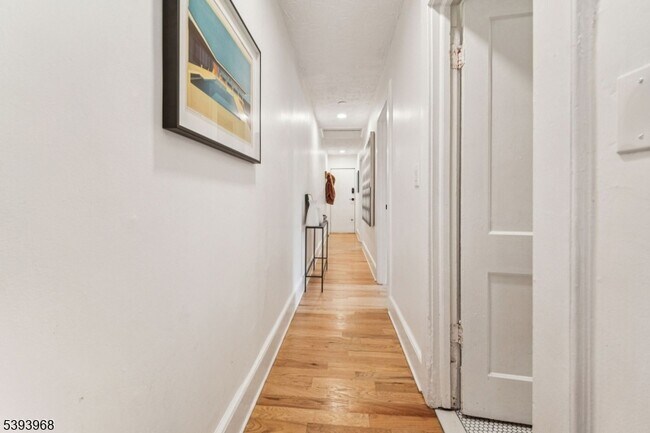 Building Photo - 21 Central Ave