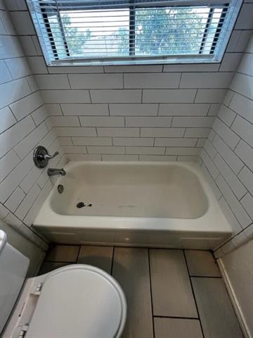 Building Photo - 5750 Phoenix Dr