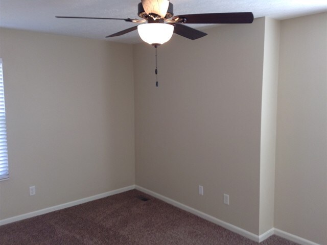 Building Photo - 120 Waterstone Dr