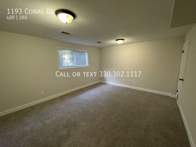 Building Photo - Spacious 4 bedroom home for rent - Akron