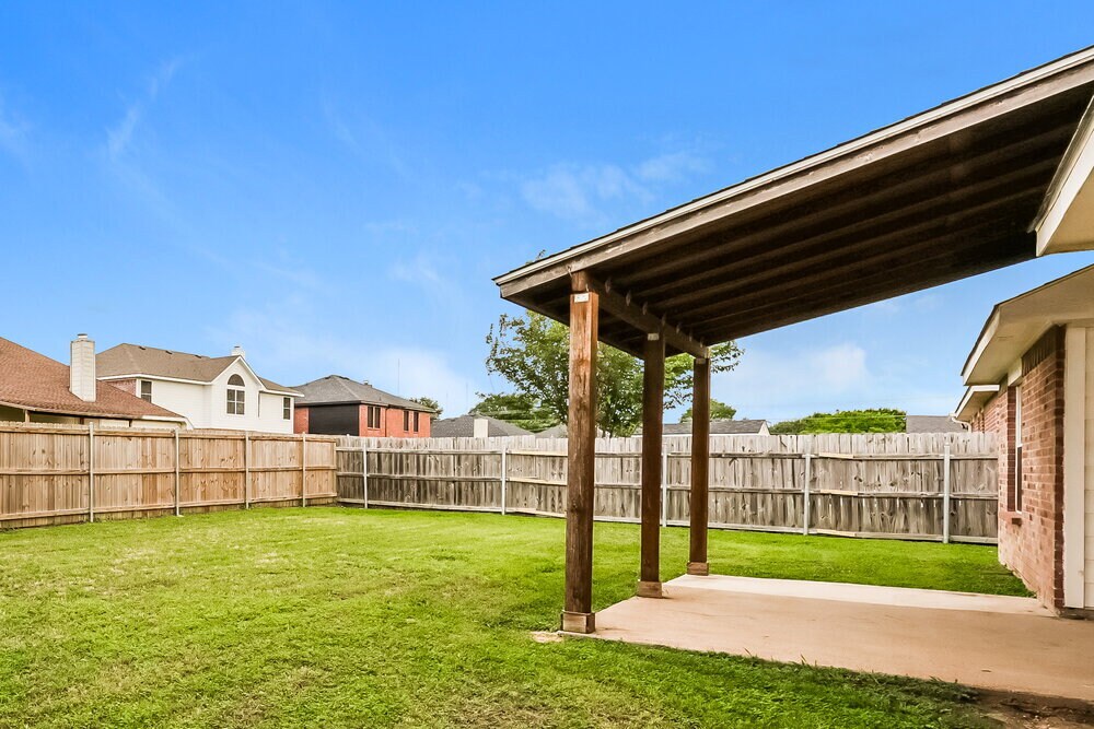Building Photo - 1016 Winding Creek Dr