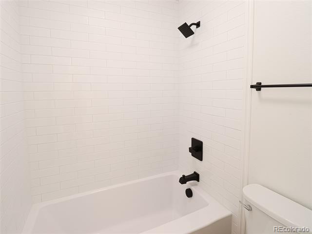 Building Photo - 5875 E Iliff Ave