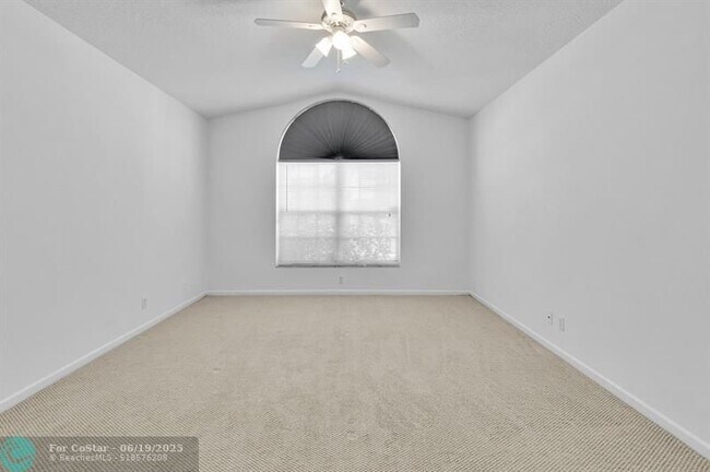 Building Photo - 9631 Orchid Grove Trail