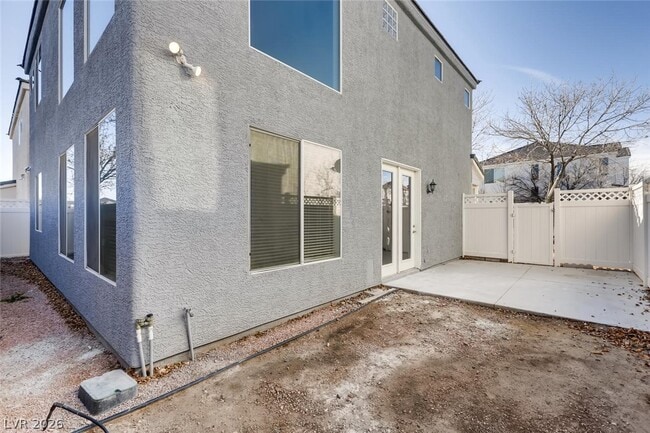 Building Photo - 8318 Hampshire Bay St