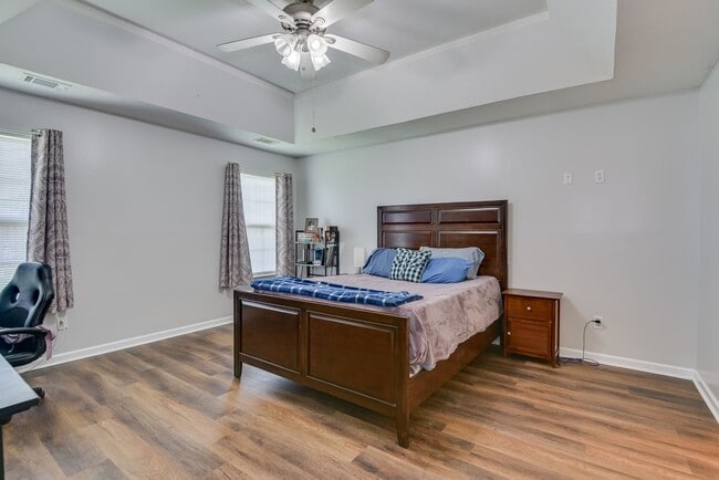 Building Photo - 660 Butler Springs Cir