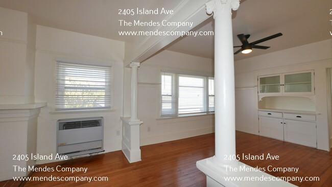 Building Photo - 2405 Island Ave