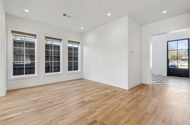 Building Photo - 5800 Goodwin Ave