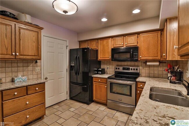 Building Photo - 3602 Brandford Ct