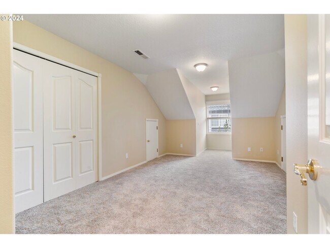 Building Photo - 15151 NW Channa Dr