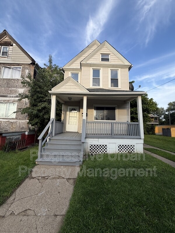 Building Photo - 1515 E 81st St