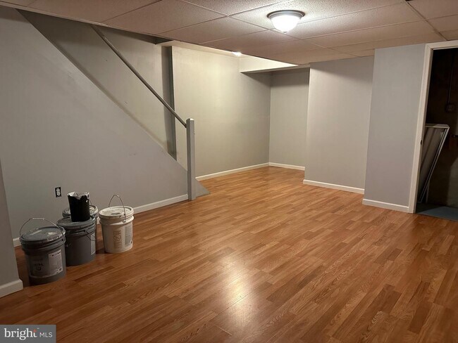 Building Photo - 623 Candlestick Ln