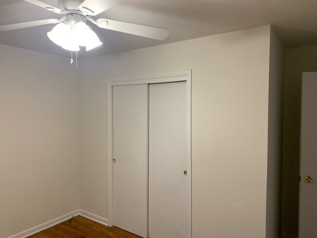 Building Photo - 597 Highland Ave