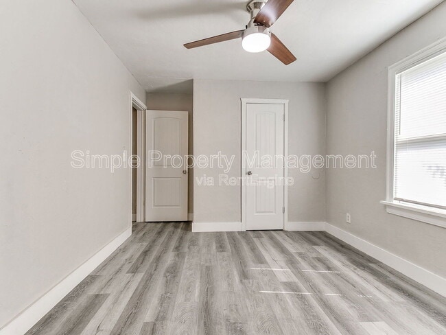 Building Photo - 3208 NW 29th St
