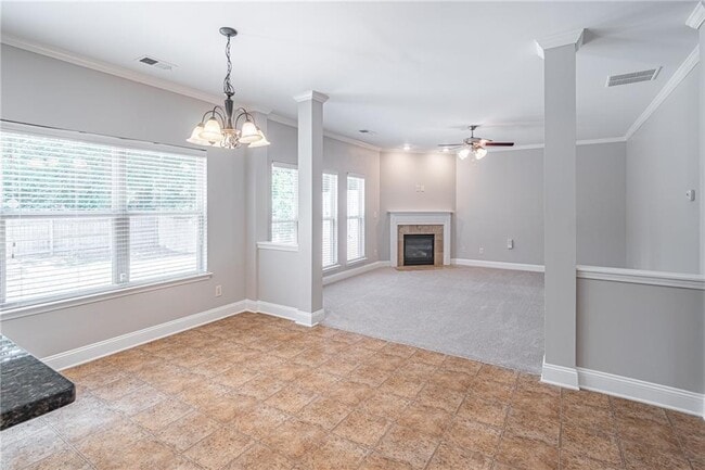 Building Photo - 2668 Lake Manor Circle